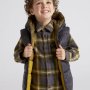Chlapčenská obojstranná vesta s kapucňou
